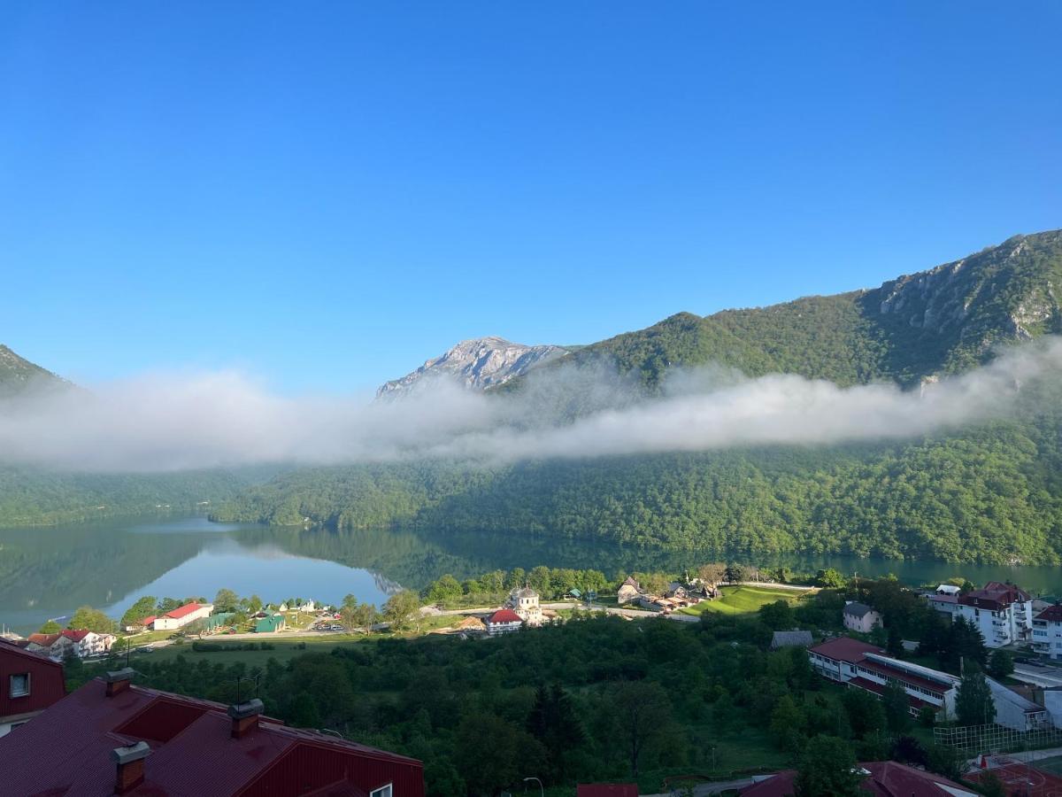 Vista Apart 普卢日内 外观 照片